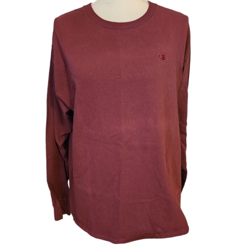 Champion maroon long sleeve casual top Size‎ Large
